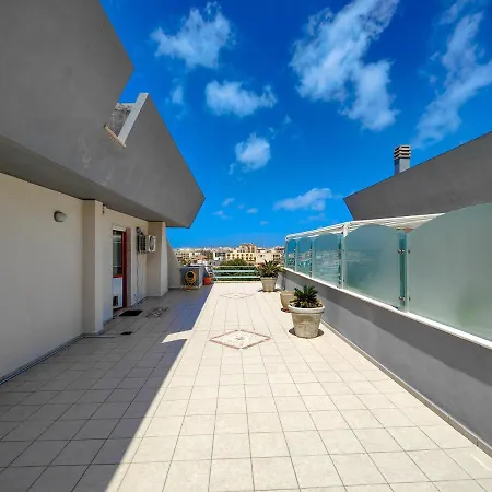 Apartament Lucy Penthouse *