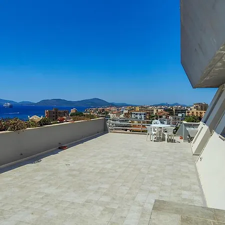 Апартаменты Lucy Penthouse *